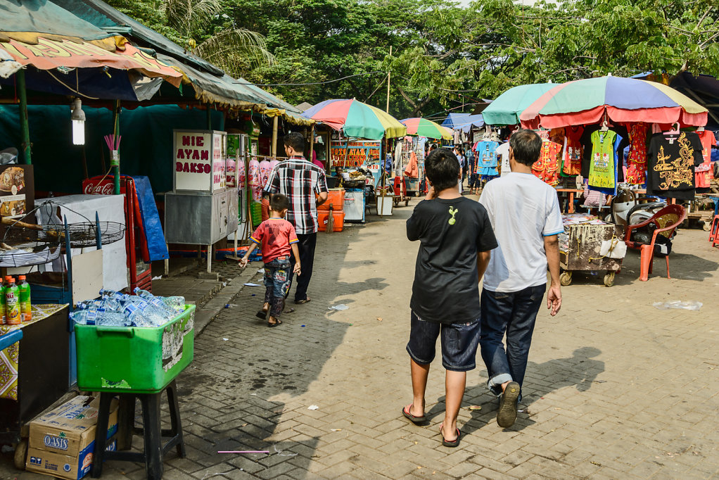 Food and Souvenirs for Sale near Monas, Jakarta.