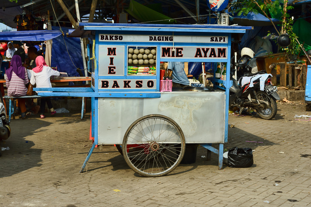 Food and Souvenirs for Sale near Monas, Jakarta.