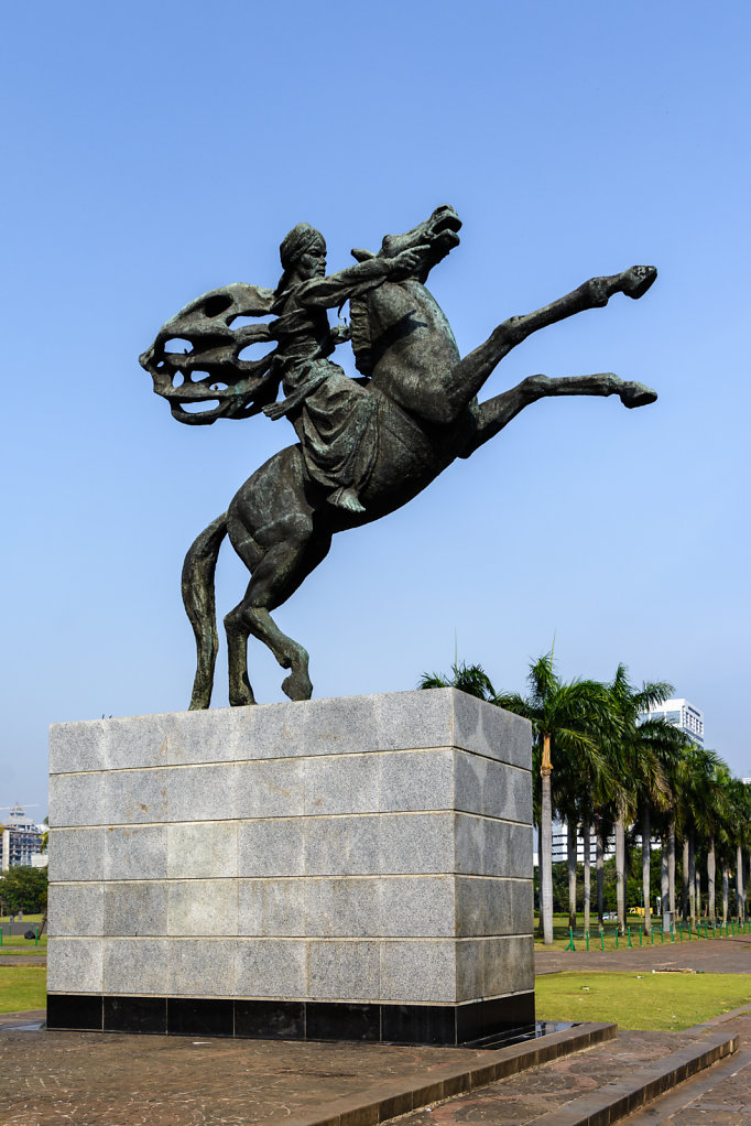 Statue of Prince Diponegoro